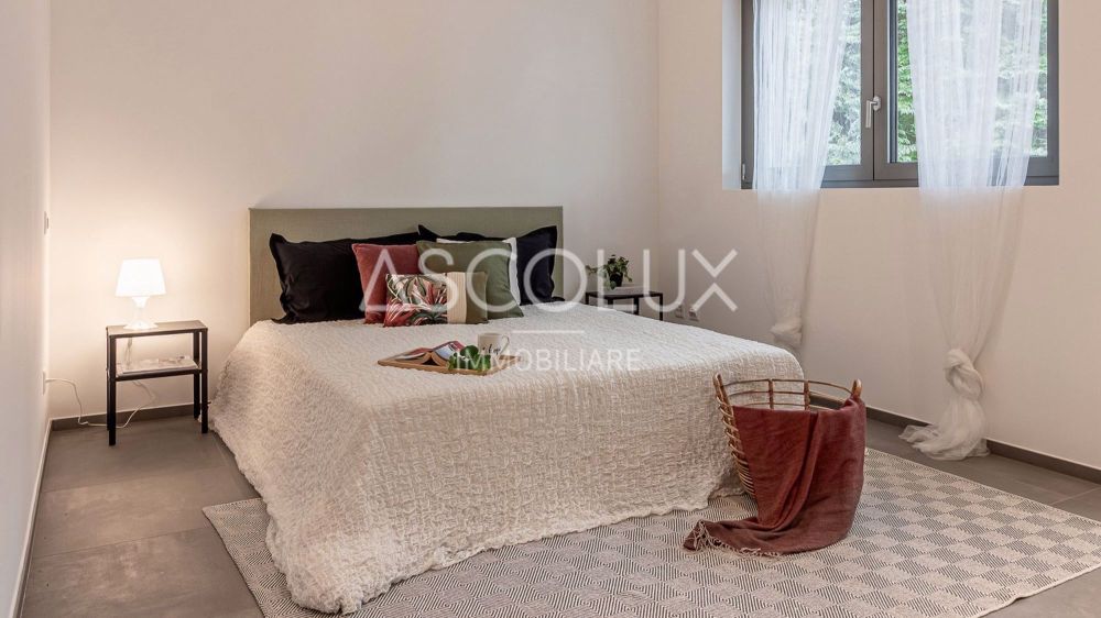 Spazi Moderni e Sereni 4.5 Locali in Residenza Esclusiva ai Confini della Città | Moderne und ruhige Räume 4.5 Zimmer in einer exklusiven Residenz am Stadtrand - pregassona quadri-051-HDR.jpg