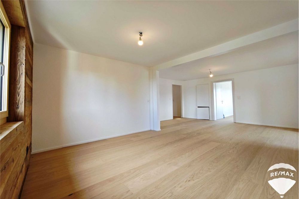 Vier-Zimmer-Wohnung mit bewohnbarer Küche - Bild 8