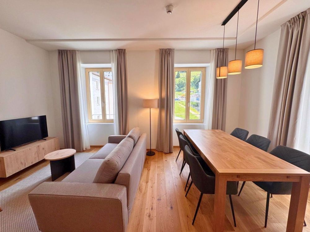 SAN BERNARDINO - TILIA - Modernes 3.5-Zimmer-Aparthotel - Bild 1