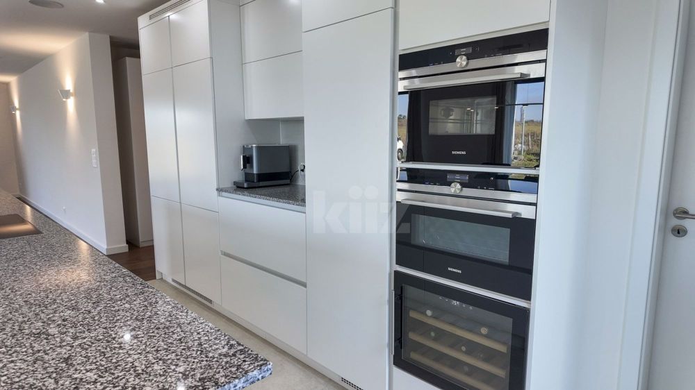 Prächtige moderne Villa von 250m2 mit sorgfältiger Ausführung - Bild 5