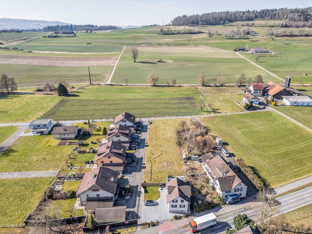 Doppel Einfamilienhaus an Naherholung und Landwirtschaftszone - Bild 4