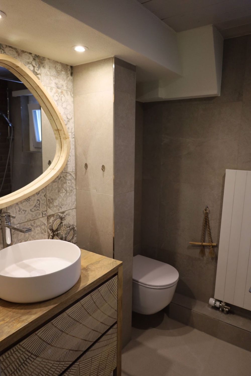Moderne Dachwohnung - Erstvermietung nach Wohnungssanierung - Bild 6