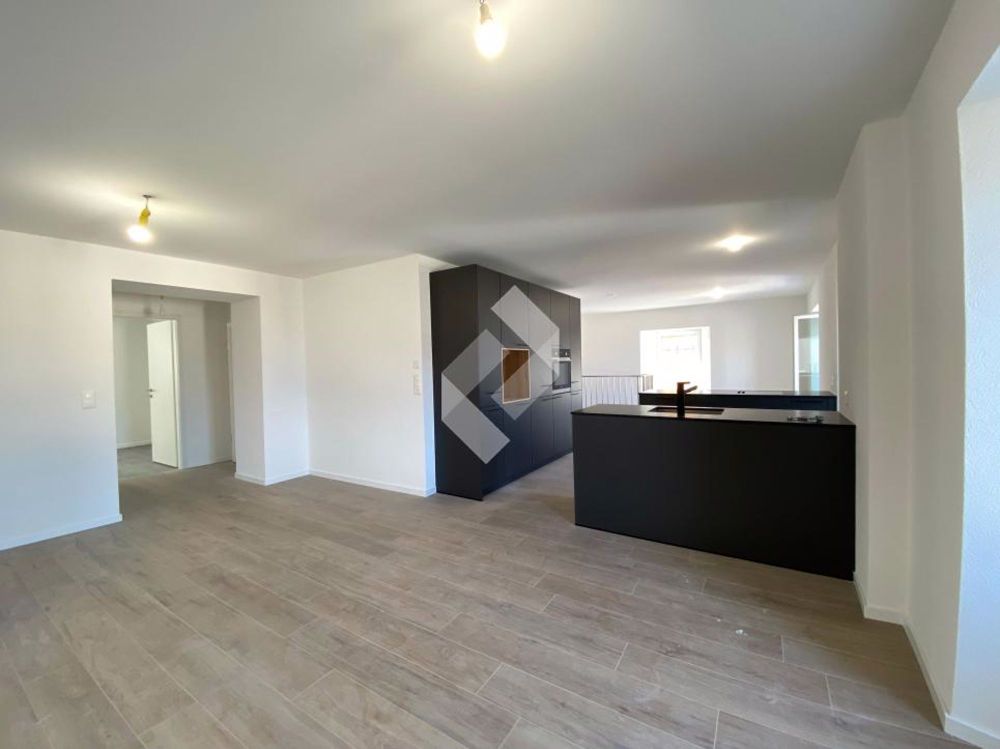 Duplex von 4,5 Zimmern + Bauparzelle von 400 m2 - Bild 4