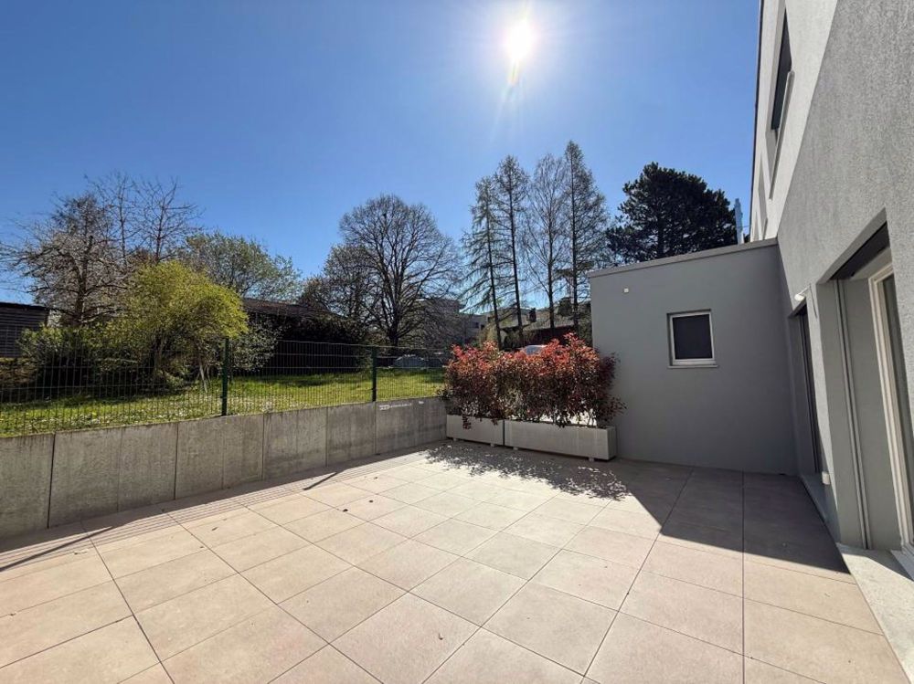 Logement spacieux avec très grande terrasse - Bild 8