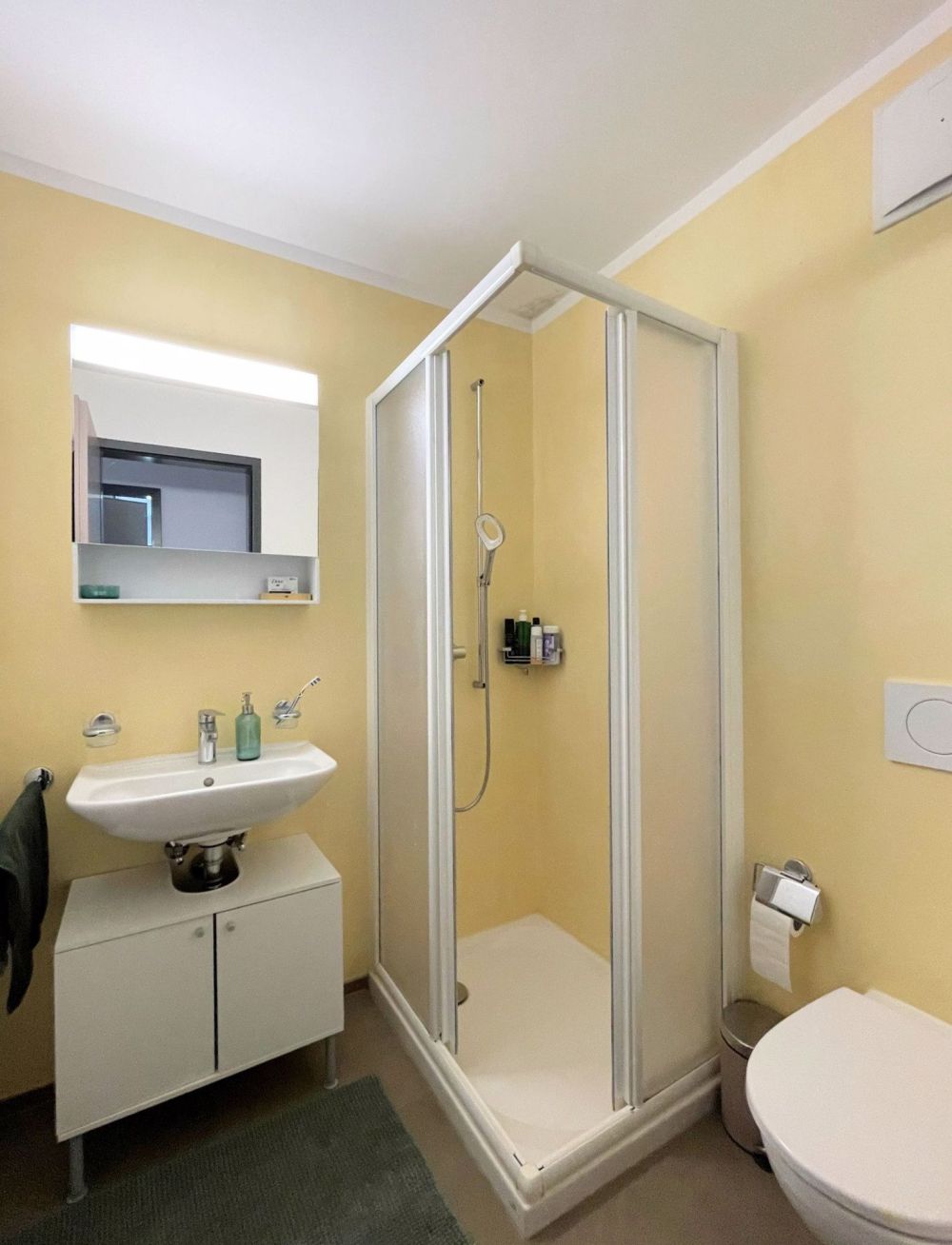 Elegante appartamento con terrazza in zona comoda e strategica - Bild 10