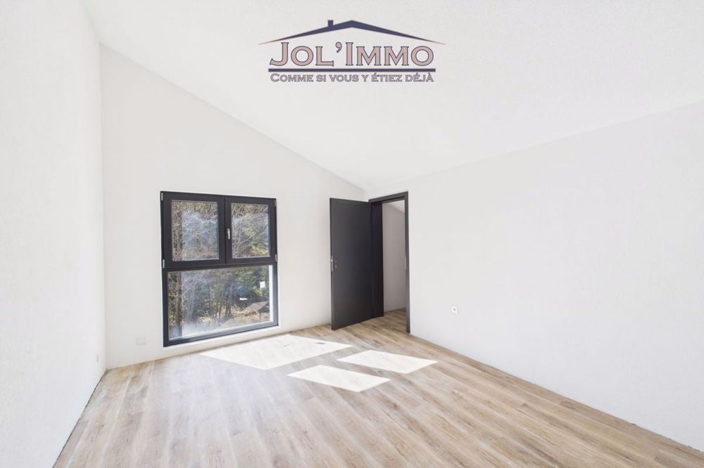 Magnifique Maison Familiale Moderne à Court ? Un cadre de vie exceptionnel vous attend ! - Bild 8