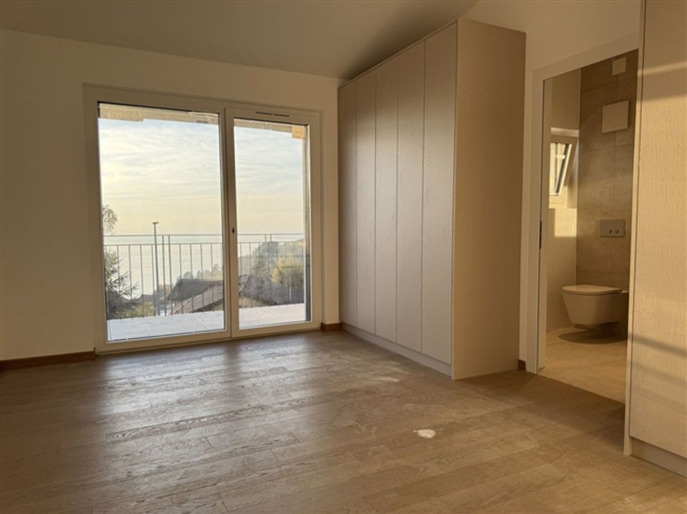 Neue Residenz mit 4 Wohnungen mit herrlichem Panorama - Bild 7