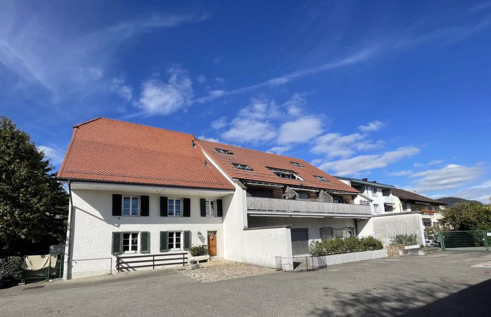 Mehrfamilienhaus und bewilligtes Bauprojekt für 5 Reihenhäuser - Bild 3