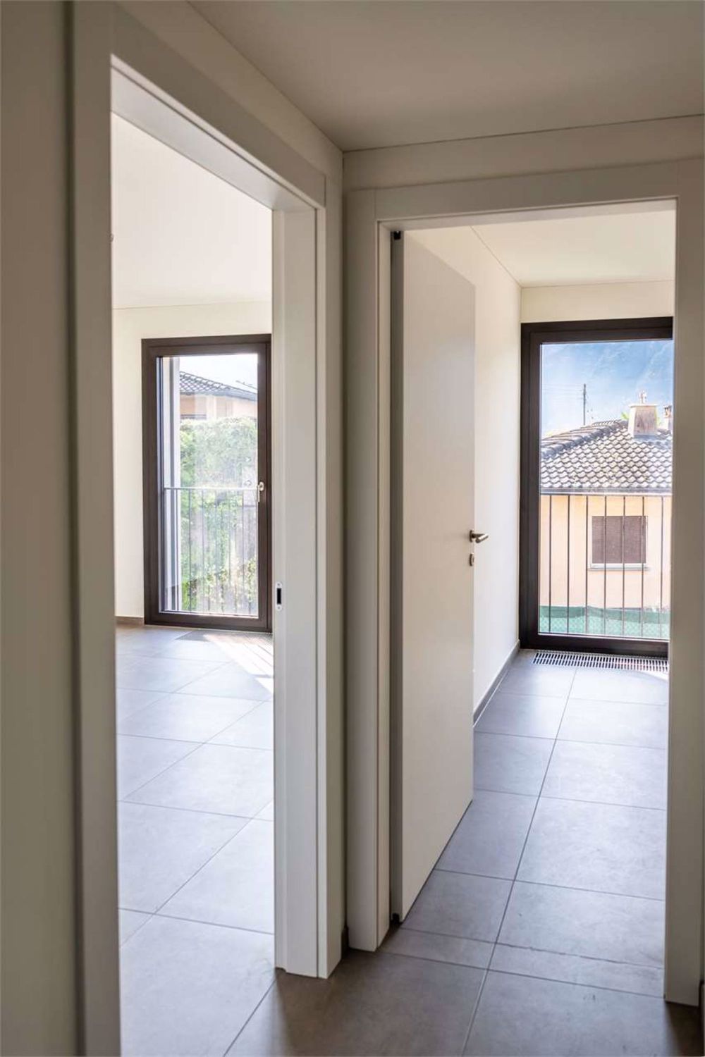 Neue 3.5-Zimmer-Wohnung in Gordola mit Garten - Bild 8