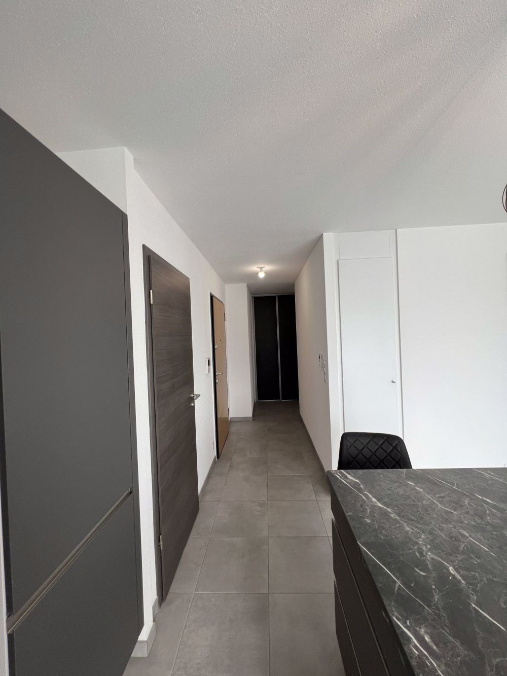 T4 wie neu, hochwertig, 3 Minuten von der Schweizer Grenze - Bild 5