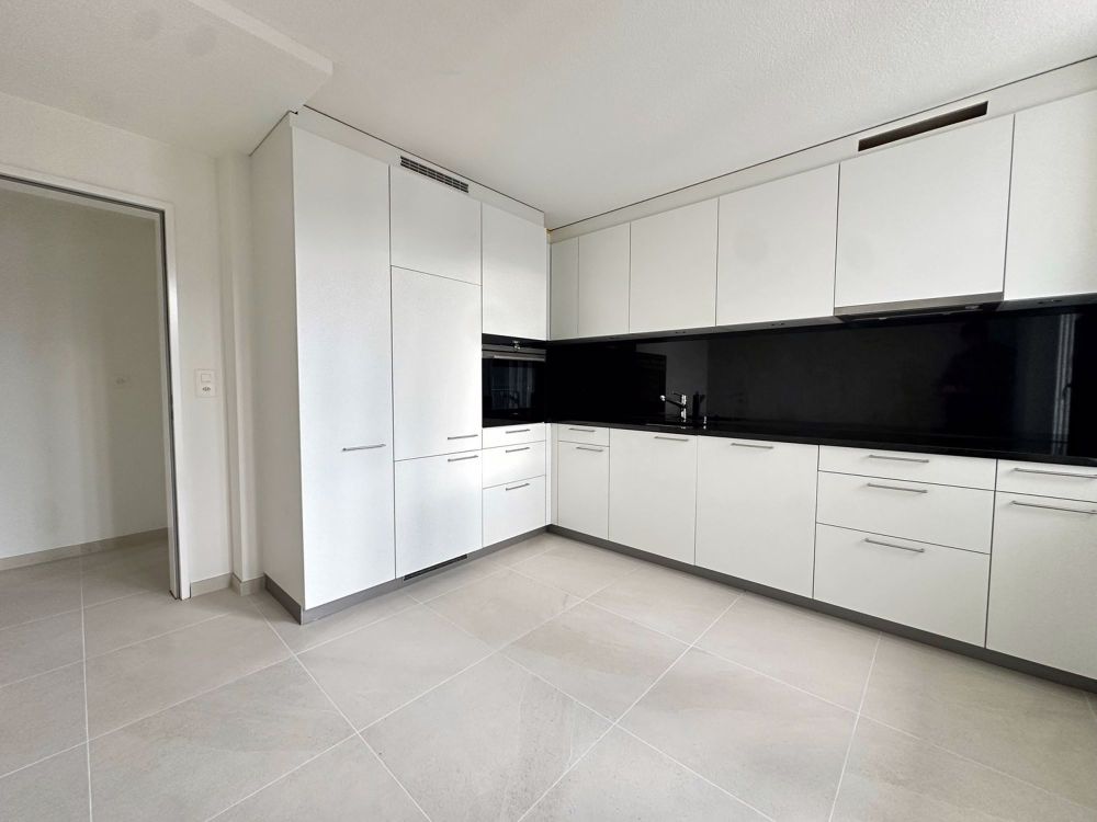 Letzte Wohnung! Frisch sanierte 6 Zimmer Wohnungen an bester Lage - Bild 2