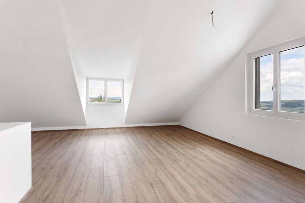 Modernes, brandneues Einfamilienhaus mit Aussicht - Dachzimmer mit Aussicht