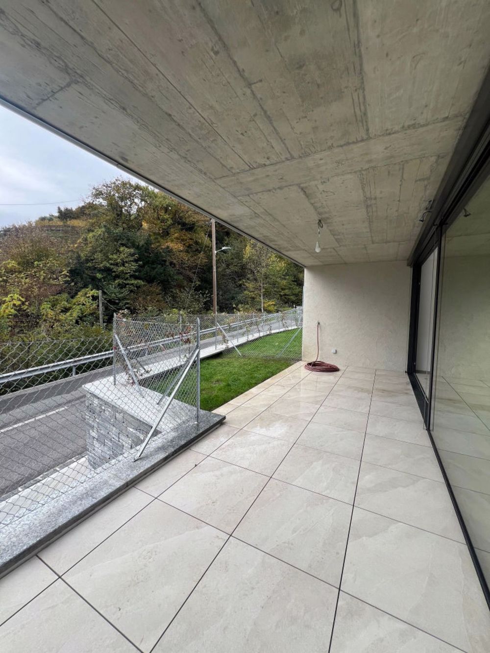 Wohnung mit 3.5 Zimmern und Garten in Tenero - Bild 10