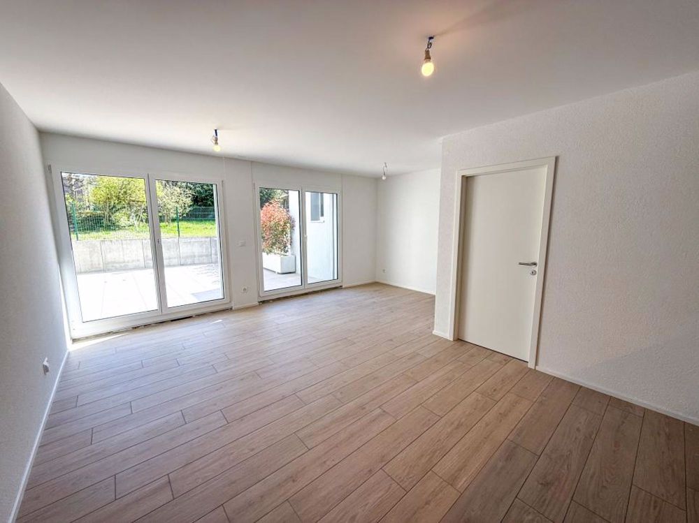 Logement spacieux avec très grande terrasse - Bild 5