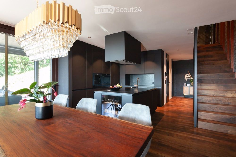 Modernes EFH an bevorzugter Lage mit Alpenblick & Stadtblick - Bild 5