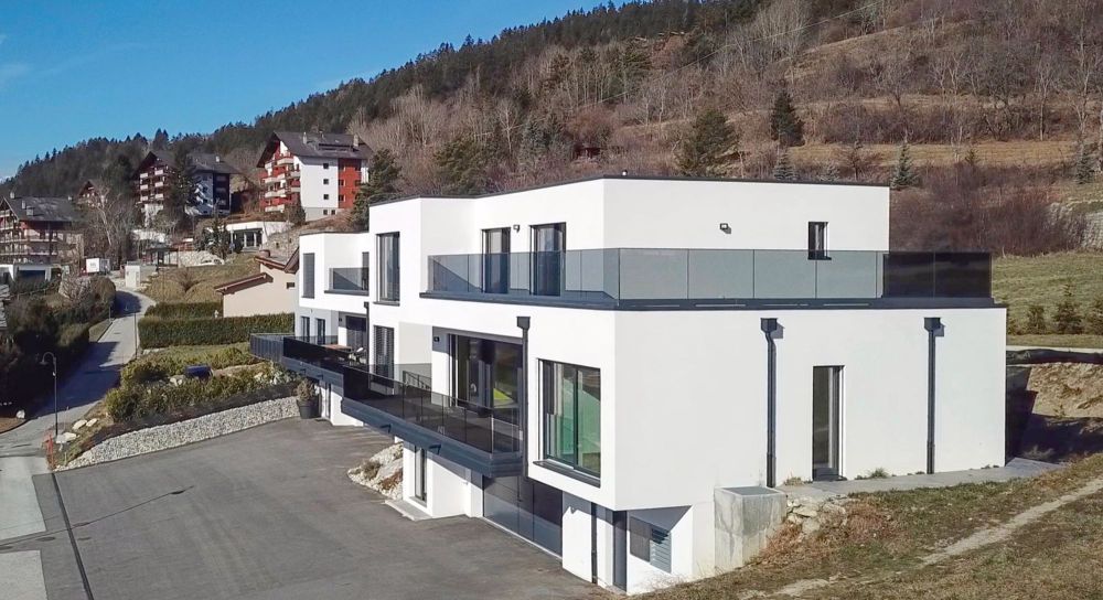 Villa neu erbaut und atemberaubend mit 6,5 Zimmern und Aussicht in Crans-Montana - Bild 11