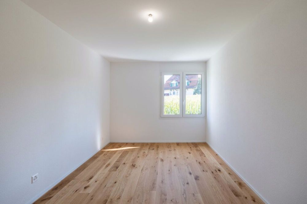 Exklusive 3.5 Zimmer Gartenwohnung - Bild 9