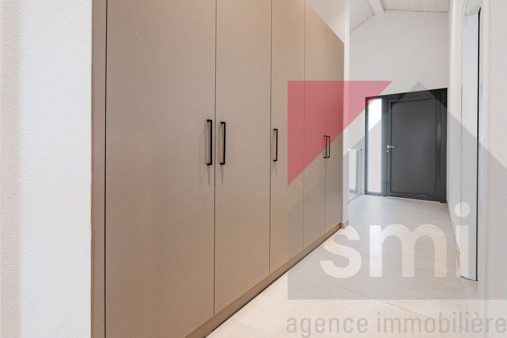Villa neuve de 5pces avec un espace jour de 50m2 ! - Hall d'entrée