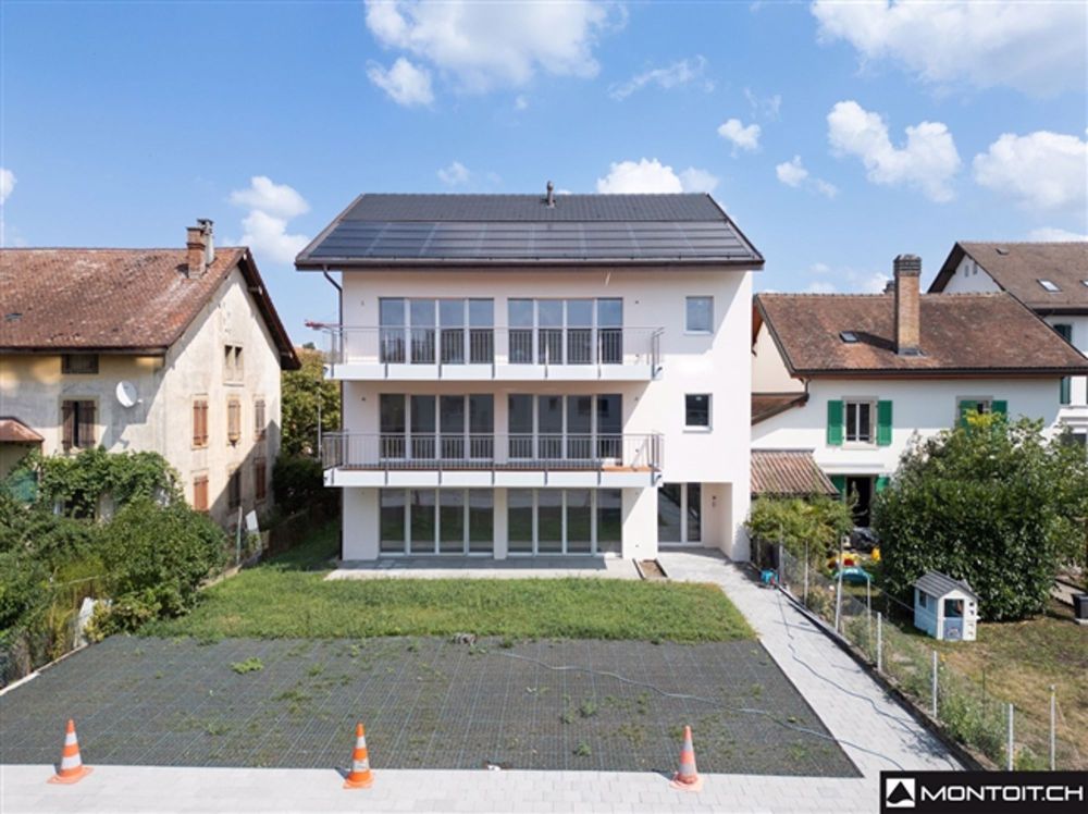 Payerne, zu verkaufen, 4.5 Zimmerwohnung, im 1. Stock + Balkon - Bild 2