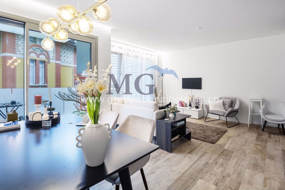 Geräumige 2,5-Zimmer-Wohnung in Neubau mit offener Aussicht - Bild 1