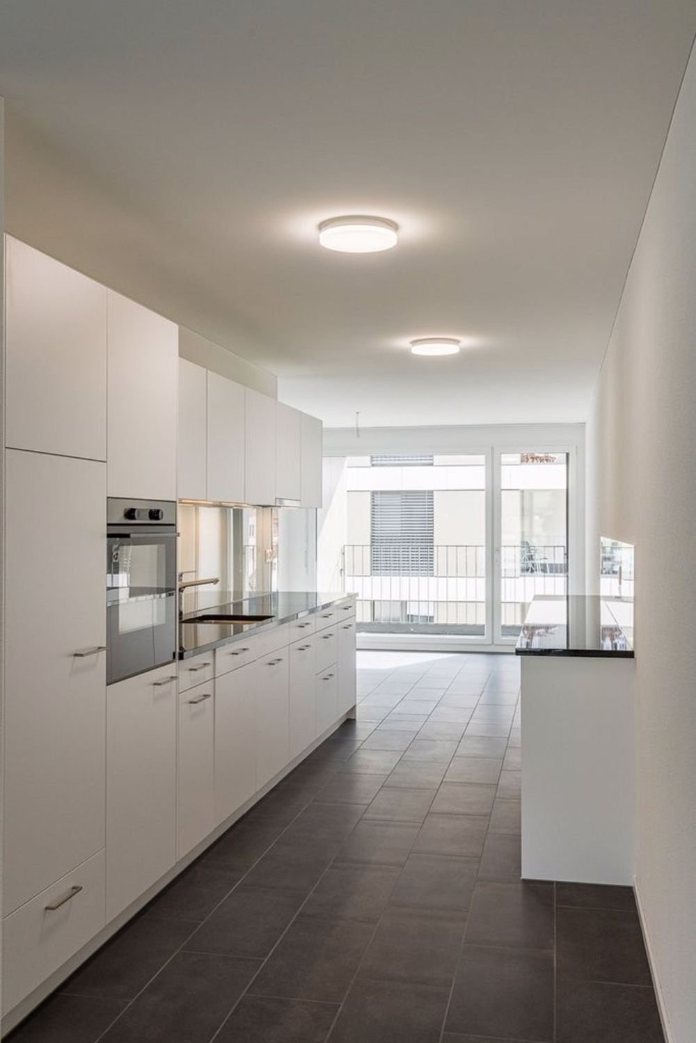 4 ½ Zimmer-Wohnung, 5726 Unterkulm - 123-10-0401_Kueche_Richtung_Essbereich.jpg