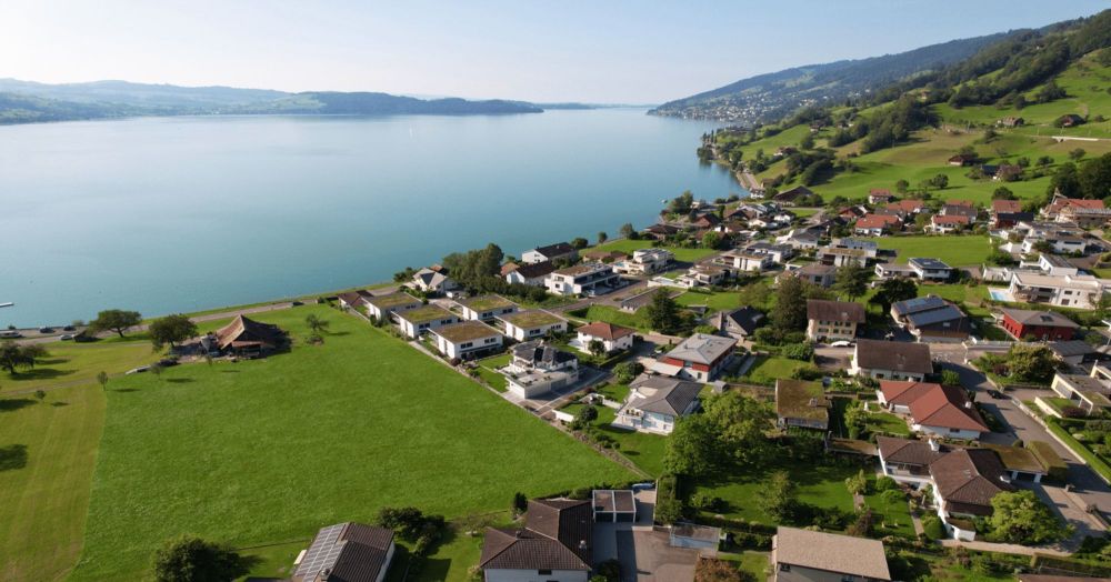 Baulandgrundstück am Sonnenhang von Arth - Bild 2