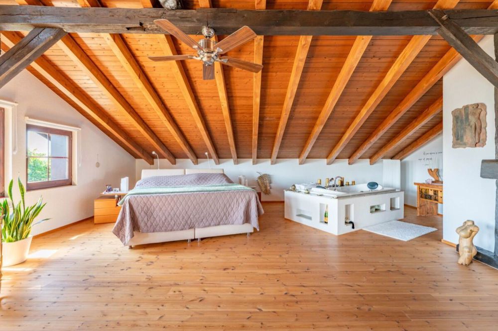 Es stattlechs Eifamiliehuus i ländlecher Omgäbig - Bild 12