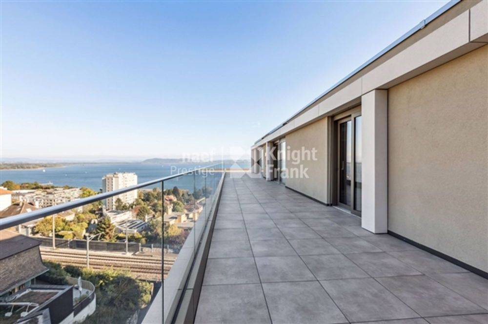Neues Penthouse mit Panoramablick auf den See - Bild 1