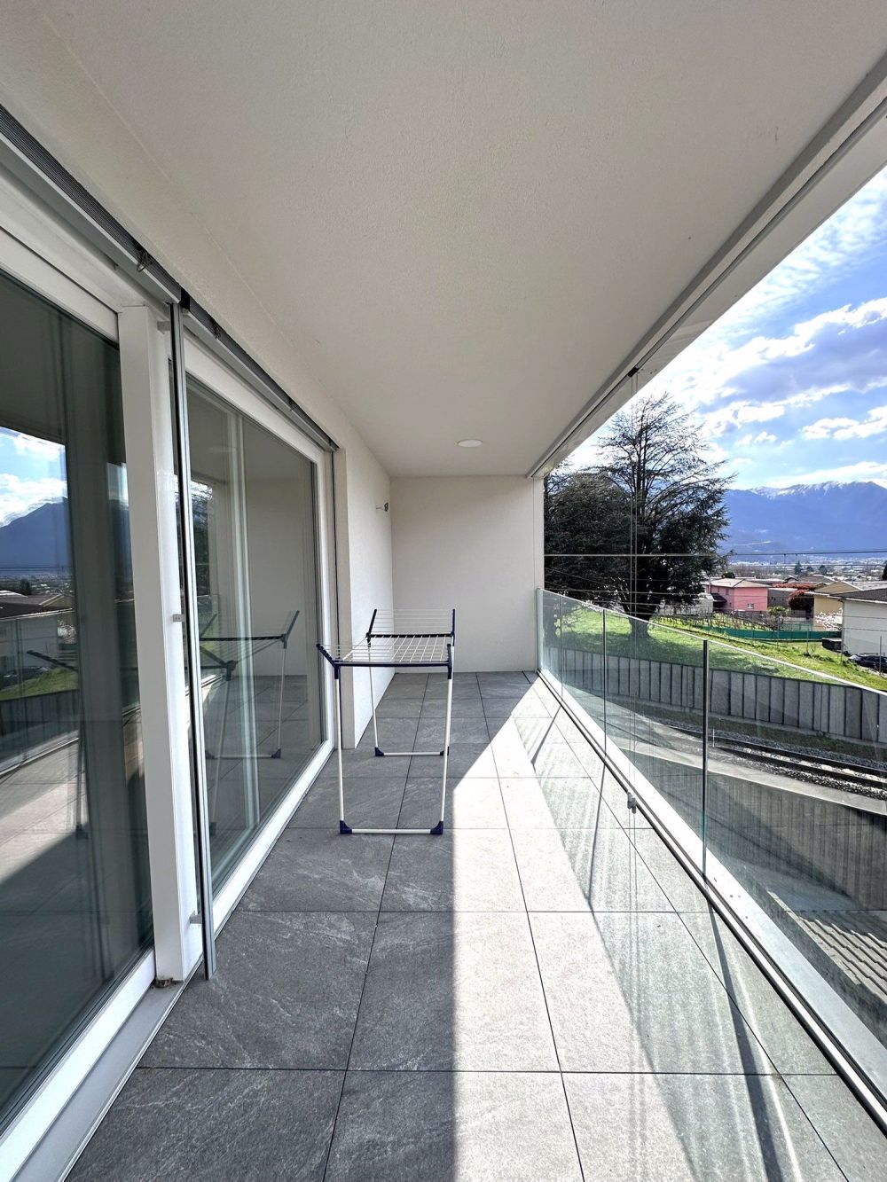 Grande appartamento 4.5 locali al 2° e ultimo piano - Bild 6