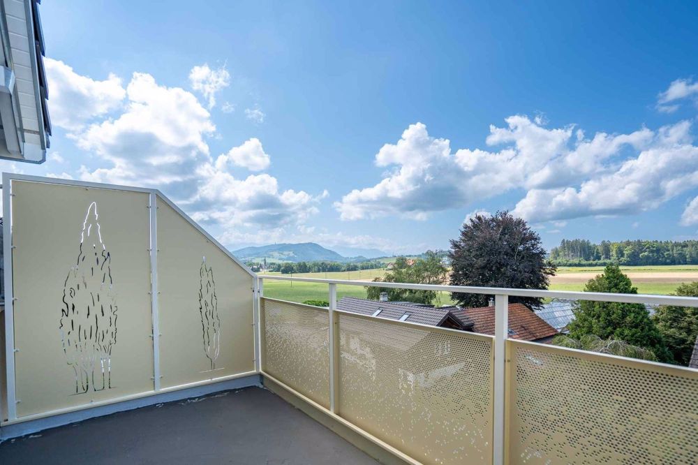 Sehr schönes Attikapartment mit 4.5 Zimmern, Balkon und Blick auf die Dents du Midi - Bild 2
