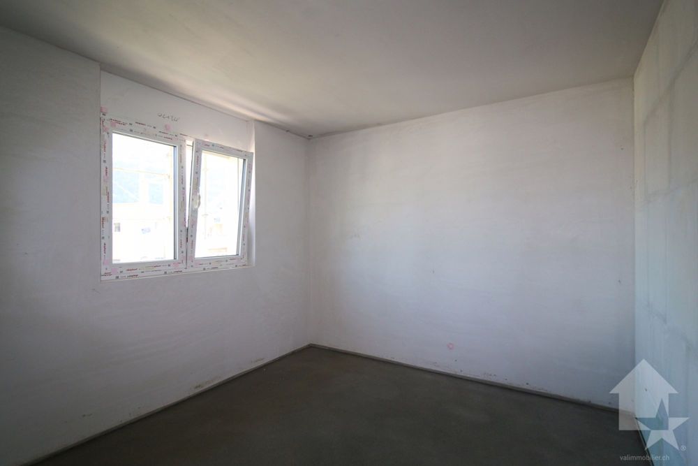 Dachgeschoss-Wohnung 4.5 Zimmer mit Westausrichtung und freier Sicht auf die Alpen - Bild 7