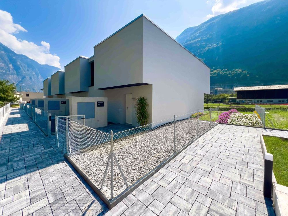 Exklusives Einfamilienhaus-Design – Komfort, Natur und Prestige in Pollegio - Bild 2