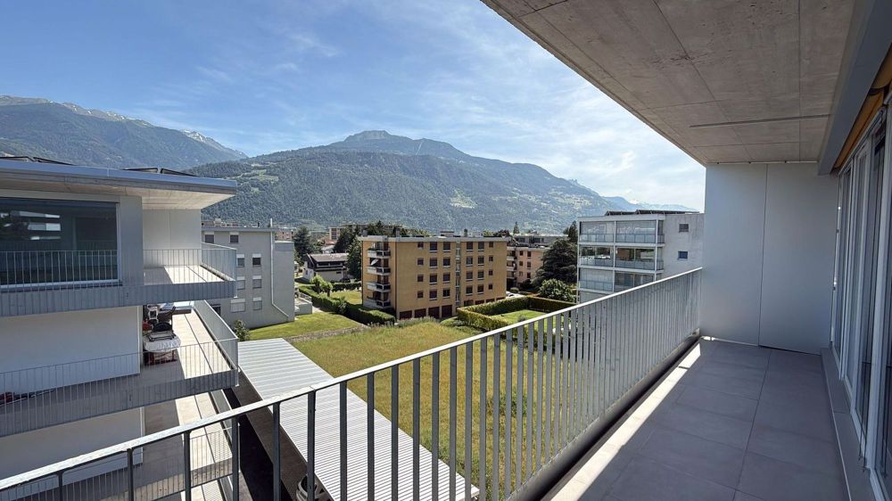 Prachtvolle neue Wohnung mit großem Balkon - Bild 2