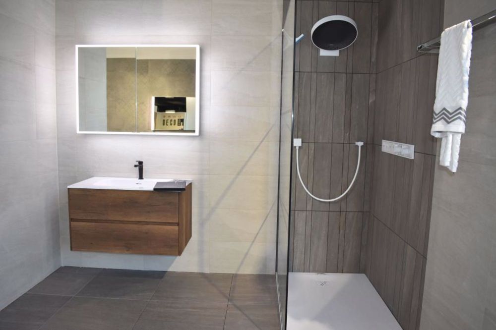 2/9 verkauft Unsere neue Promotion Villa Grundstück, Rasen, Terrasse mit Panoramablick - Bild 13