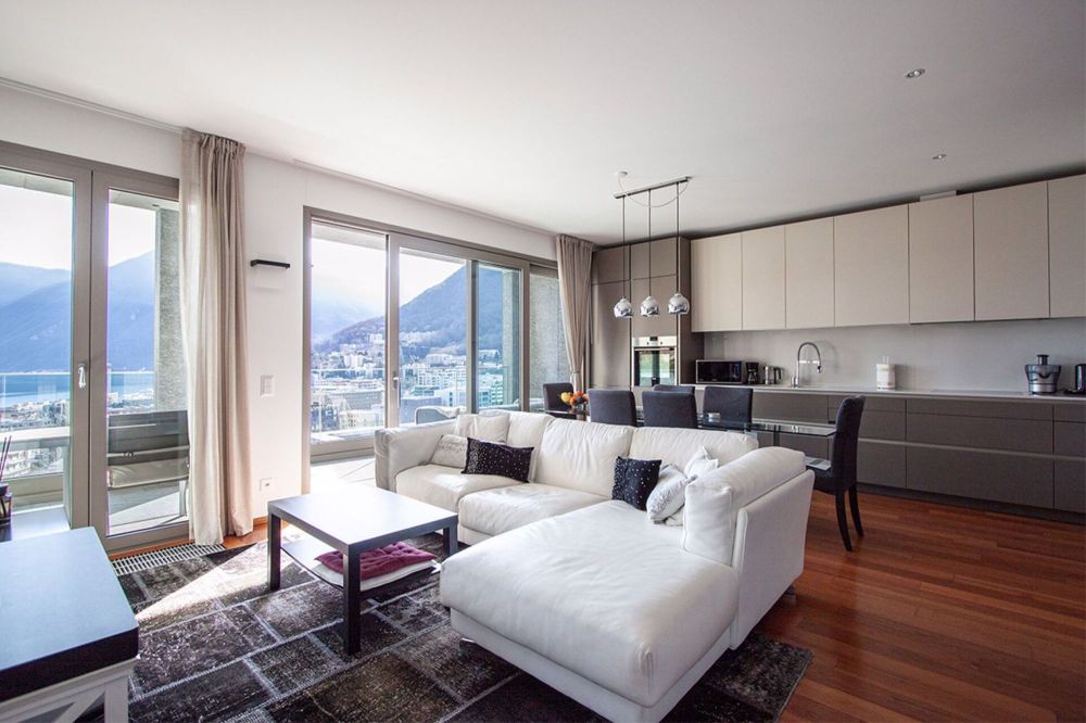 In esclusiva residenza appartamento vista lago - Bild 3