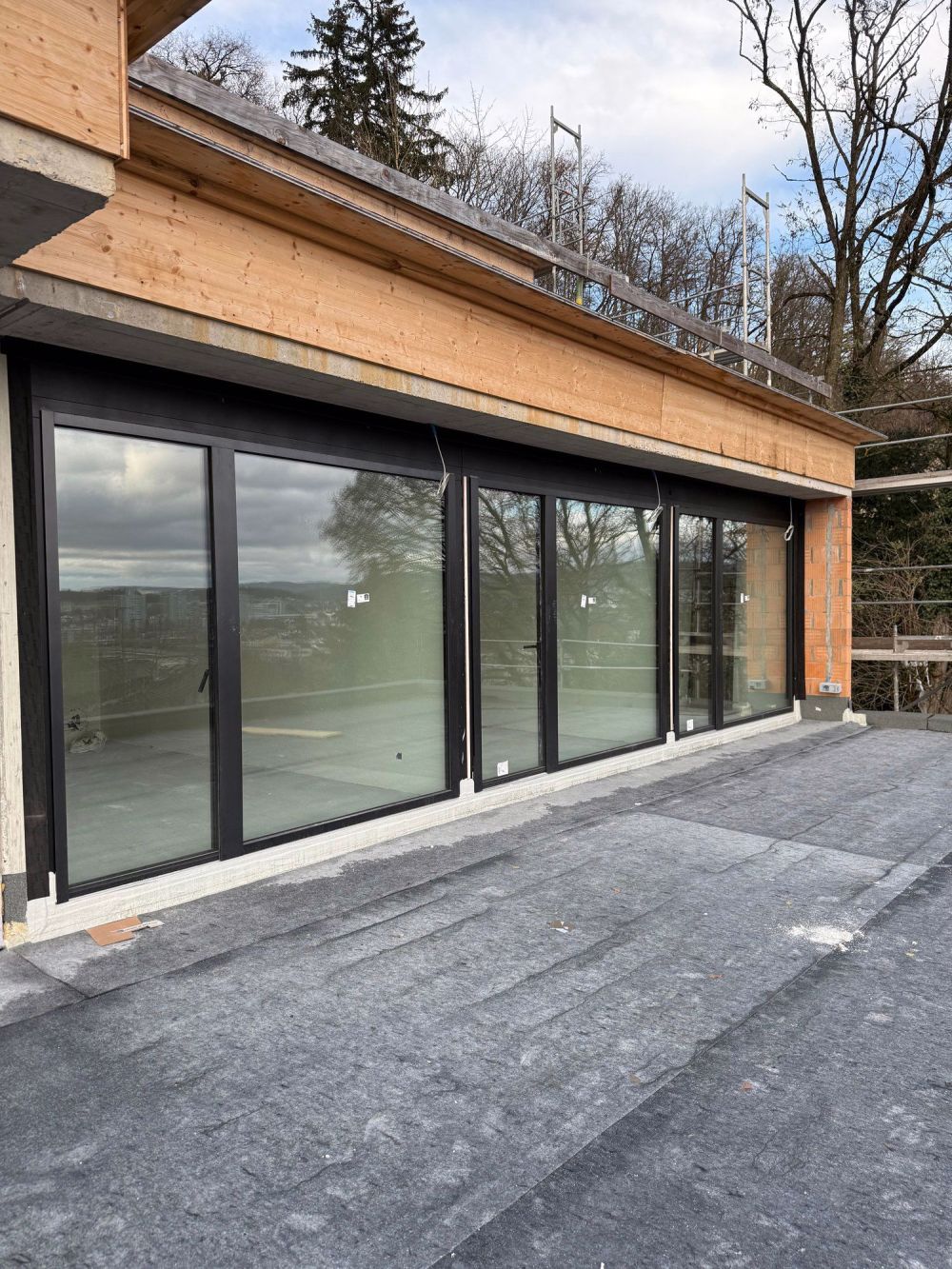 Exklusive und Hochwertiges Terrassenhäuser am idyllischen Brugg – Ihr Wohntraum auf einer Ebene - Bild 11