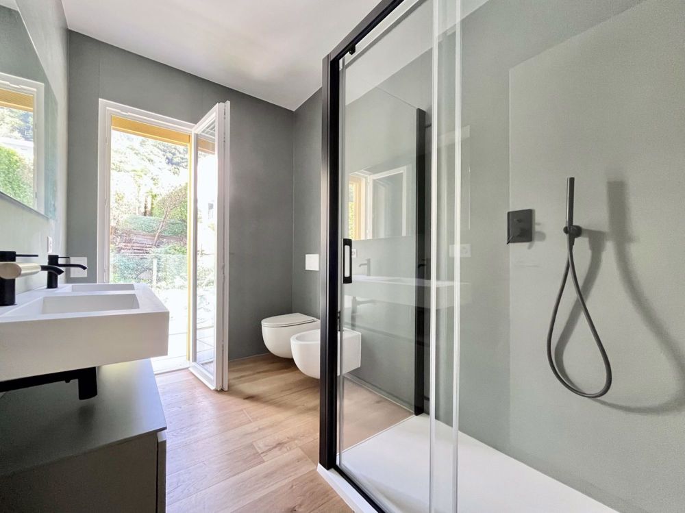 Dachwohnung 4.5 Zimmer mit Terrassen und Seeblick in Brusino Arsizio - Bild 9