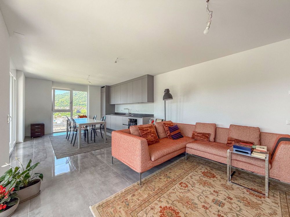 Modernes Dachgeschoss mit 3,5 Zimmern in Mendrisio - Bild 1