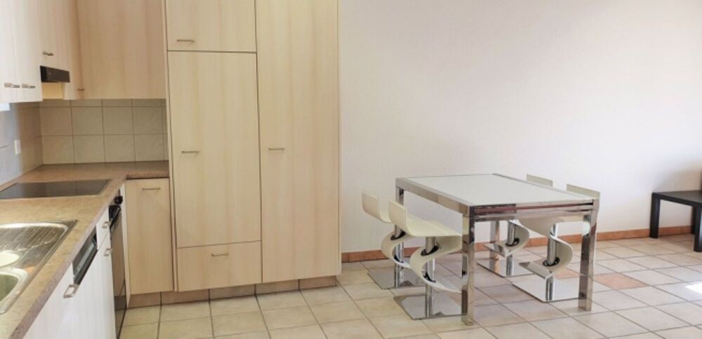 Au centre du village et joliment rénové - Bild 3