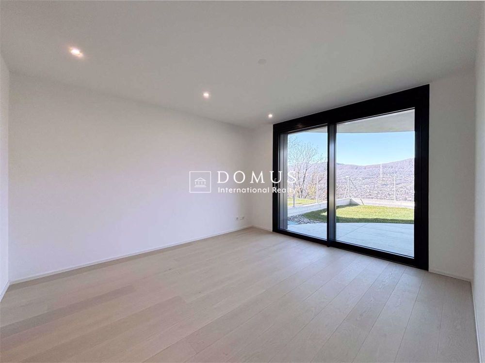 Neu 4.5 mit Garten und Seeblick - Bild 13