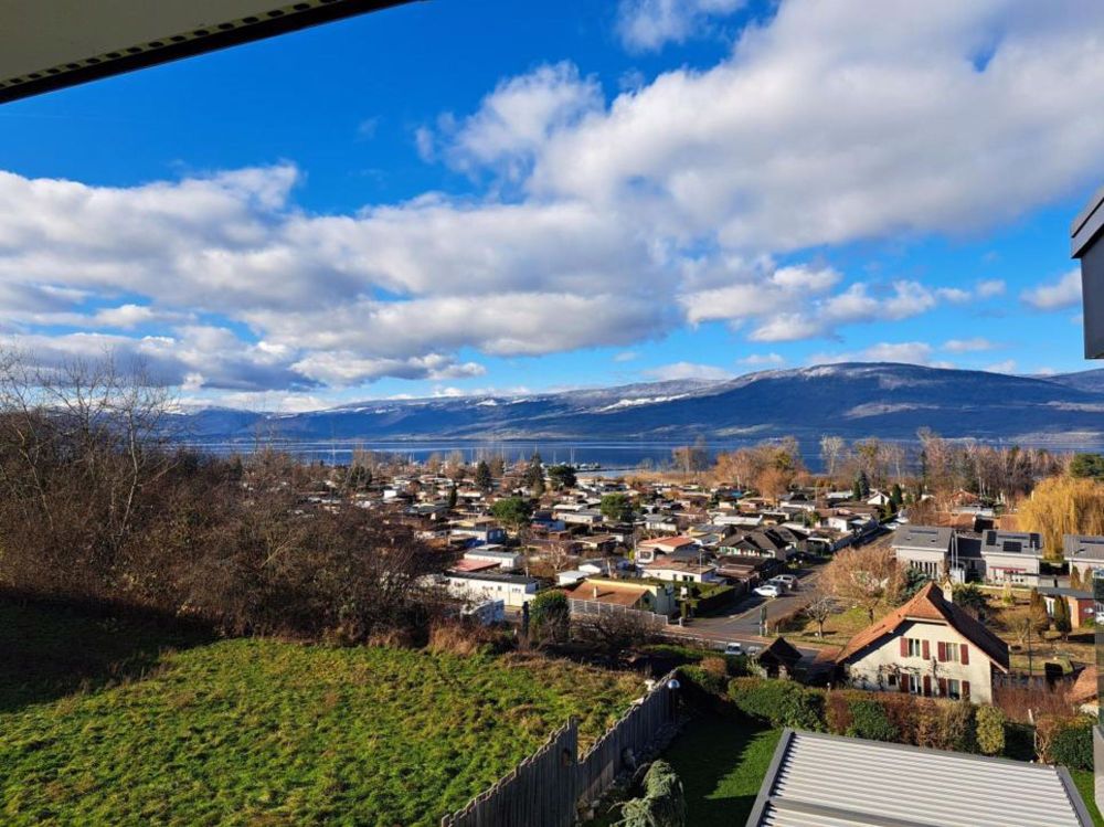 Cheyres appartement de 3 1/2 pces avec vue sur le lac - Bild 1