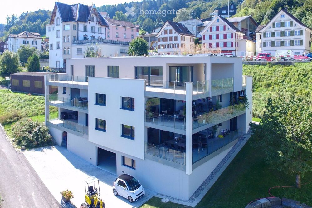 Traum Attikawohnung in Walzenhausen mit eigenem beheizten Aussenpool - Bild 1