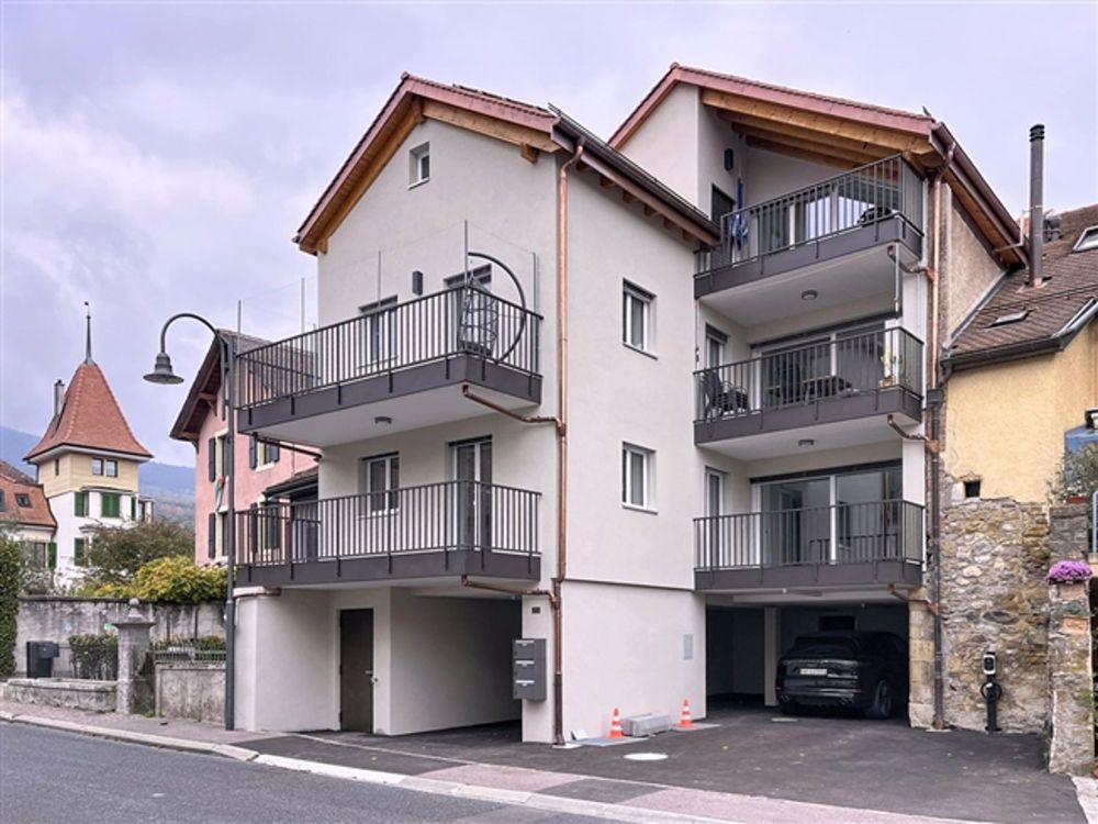 Neu, 3,5 Stück im Dorf Champagne - Bild 8