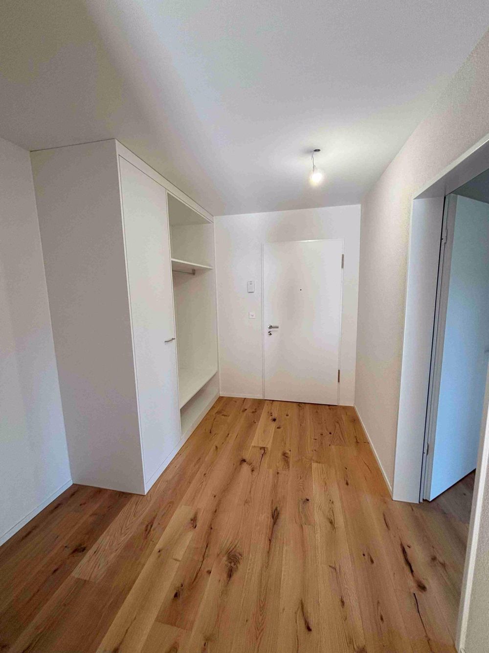 Top-Kapitalanlage : Eine der schönsten Wohnungen im Fricktal - gut vermietet mit 3,2 % Rendite! - Bild 8