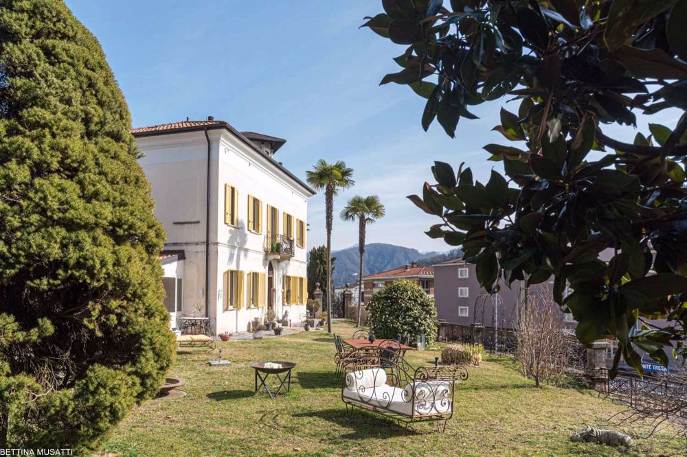 PONTE TRESA – SEEBLICK, ZWEI SCHRITE VOM BAHNHOF UND VON DER GRENZE ZU ITALIEN - Bild 12