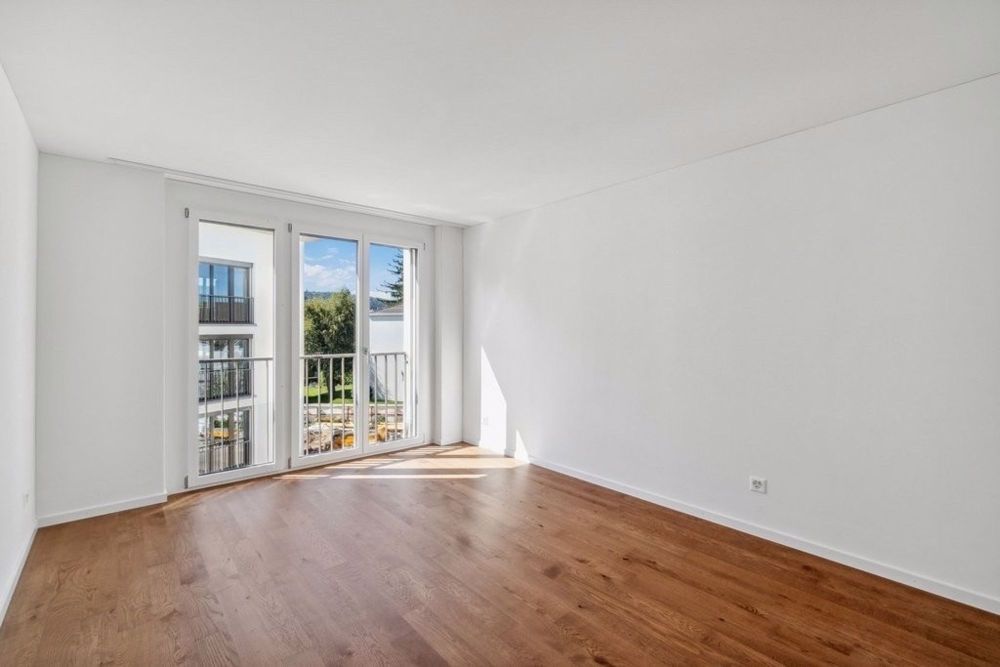Moderne und komfortable 2.5-Zimmer Wohnung - Zimmer 1