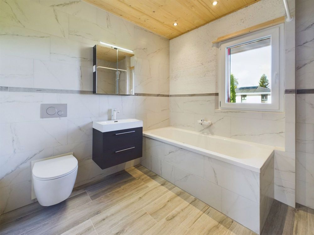 Exklusive 4.5-Zimmer-Maisonette mit Terrasse - Bild 5