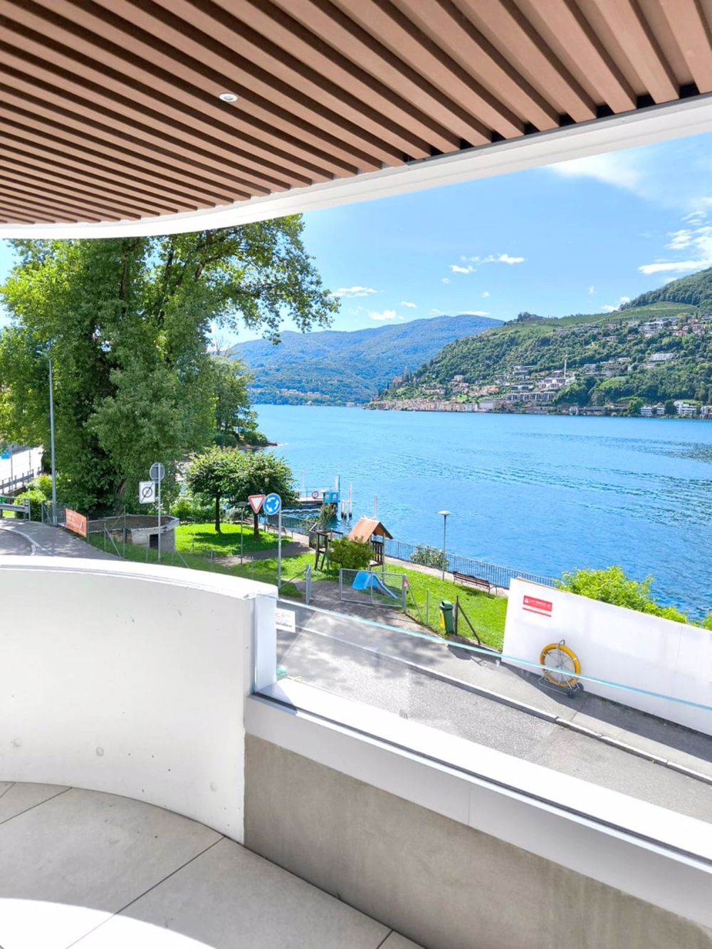 Prästigiosa Villa 4,5 mit Seeblick und Dachterrasse sowie privatem Bootsliegeplatz - Bild 13