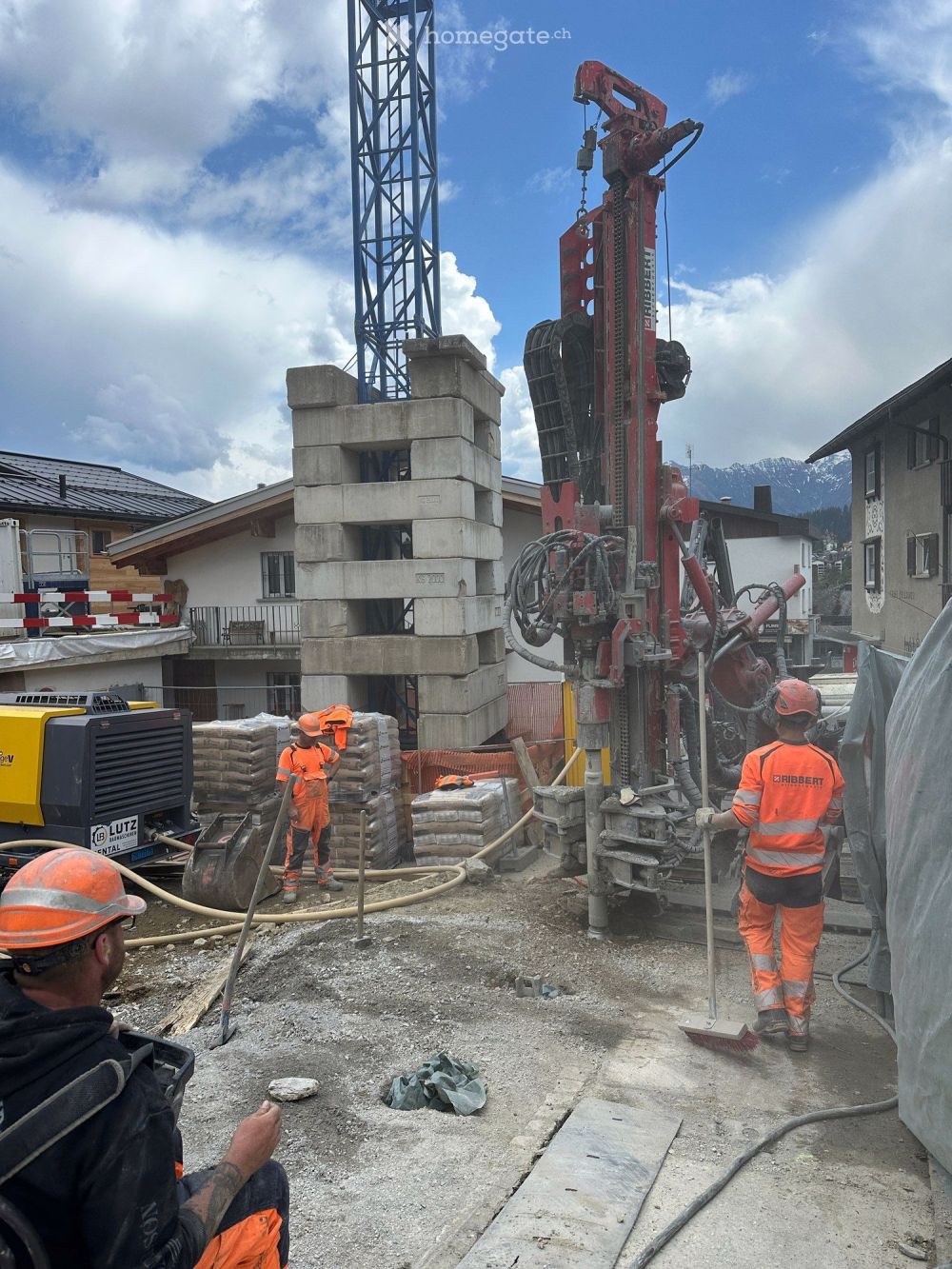 Baustart erfolgt - Luxus-Einfamilienhaus in Flims - Bild 2