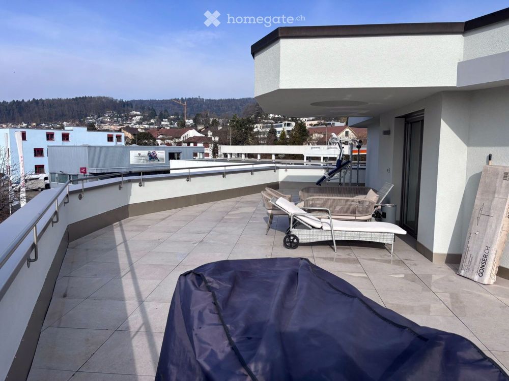 Moderne 4.5-Zimmer-Attikawohnung in Geroldswil zu vermieten - Bild 1